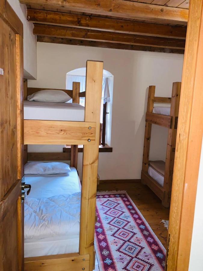 Guest House And Hostel Val-Mar Gjirokastra Kültér fotó