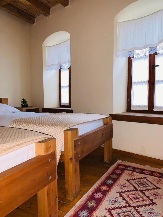 Guest House And Hostel Val-Mar Gjirokastra Kültér fotó